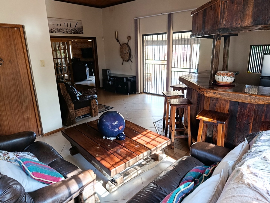 5 Bedroom Property for Sale in Spitskop SH Free State
